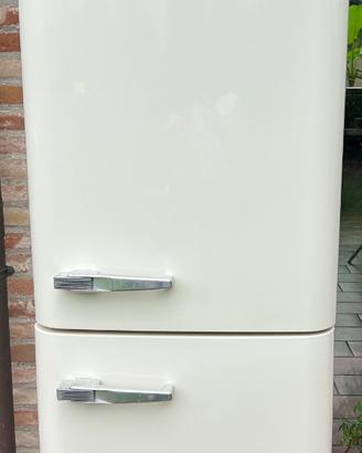 Frigorifero SMEG S32STRP3 – Vintage, funzionante