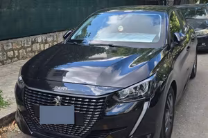 Peugeot 208 2° serie Nera 42.000 km