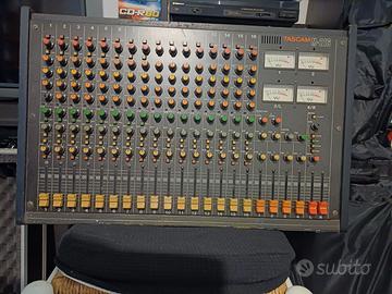 Mixer Tascam M216 + Flight Case