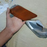 Carena anteriore con frecce e cupolino con faro