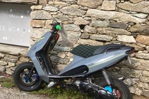 Phantom F12 (TPR 86)