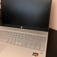 Laptop HP Pavilion Ryzen 5 | Batteria NUOVA