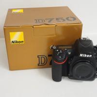 NIKON D750 (COME NUOVA, 4414 SCATTI)