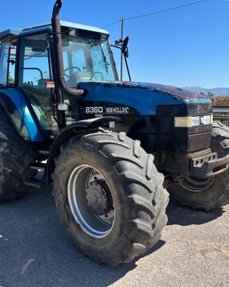 Trattore new holland 8360 (m135)