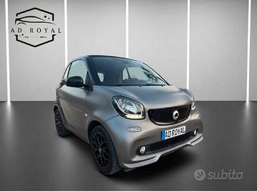 Smart ForTwo 1.0 70 CV ALLESTIMENTO BRABUS 12/2017