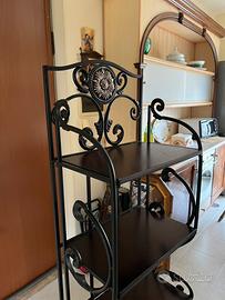 Scaffale cucina e portapiante