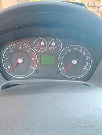 Ford Fiesta 2500 trattabile 