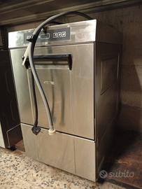 Lavabicchieri Smeg cesto 40 pompa di scarico
