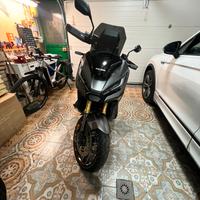 Honda X - ADV 750