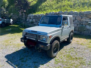 Suzuki SJ 410