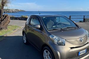 Toyota iQ 1.0 High Collection