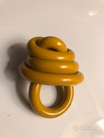 Anello design donna in resina