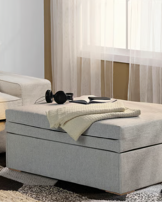 Poltrona letto e libreria IKEA come nuovi