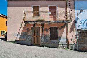 Casa Caposchiera Da Ristrutturare (Luras)