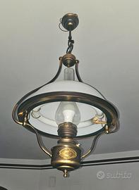 Lampadario Vintage in Bronzo e Vetro Opalino