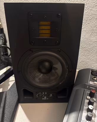 Adam a5x