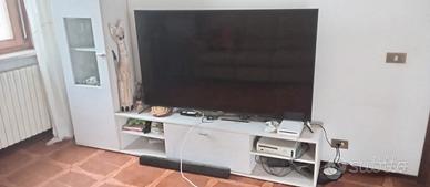 sala/parete attrezzata/soggiorno 