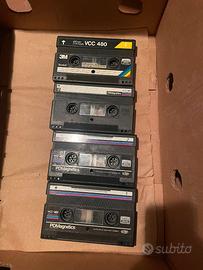 4 Videocassette Video2000