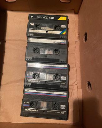 4 Videocassette Video2000