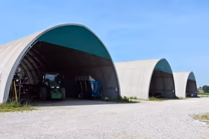 31.000 mq area industriale, 6.271 mq coperti