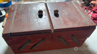 Cassetta in legno portaoggetti