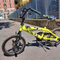 Bicicletta BMX JIGSAW R16 da freestyle