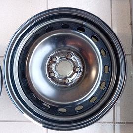 KIT CERCHI IN FERRO 15" 5 FORI FIAT PUNTO