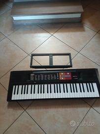 Tastiera digitale Yamaha PSR - F51 