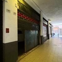 Guspini- Loc. Commerciale centralissim di 57 mq