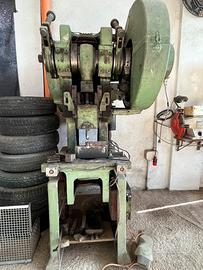 Pressa da stampaggio Giuseppe Marcati 20 ton
