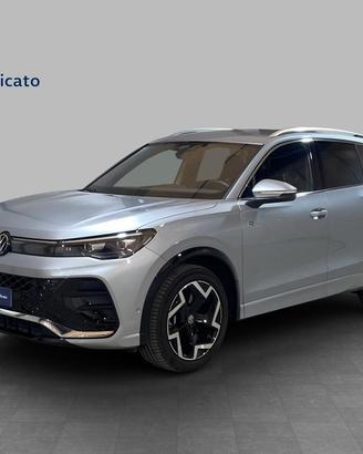 Volkswagen Tiguan 2.0 tdi R-Line 150cv dsg