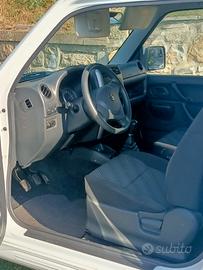 Jimny suzuki 2015