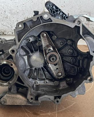 CAMBIO MANUALE COMPLETO VOLKSWAGEN Polo 5° Serie