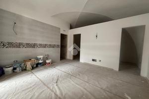 2 LOCALI A CERIGNOLA