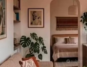 Bilocale con BALCONE - MONTI TIBURTINI