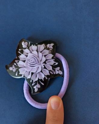 Elastico per capelli con fermaglio lilla