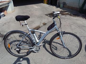 Bici mountain bike 28" decathlon in alluminio