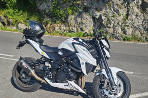 Suzuki GSX S 750 Yugen Carbon