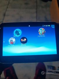 PS vita con 10 giochi