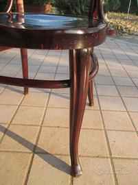 Jacob &Josef Kohn  concorrente Thonet