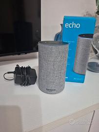 Alexa grande 2' gen pari al nuovo con scatola