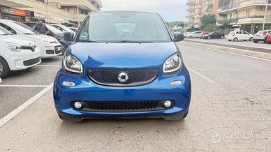 Smart ForTwo 70 1.0 Passion LED PANORAMA PACK SPOR