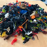 Lego smontato diversi personaggi