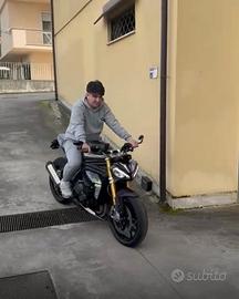 TriumpH 1200 rs