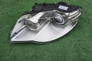 VW TOUAREG 7L6 Restyling BI-XENON Faro Fanale Sini