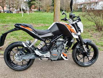 KTM DUKE
