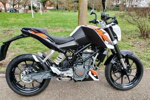 KTM DUKE