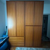 Armadio camera da letto color ciliegio