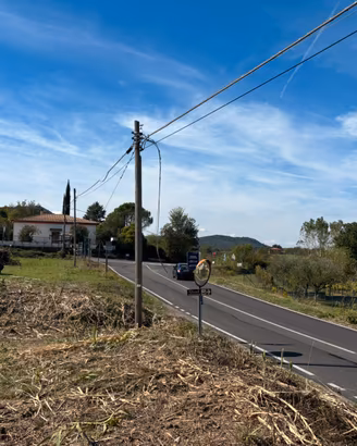 Terreno di 17000 mq sito in sp76
