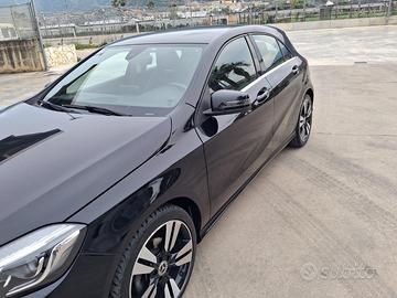2018 Mercedes-Benz classe a180d